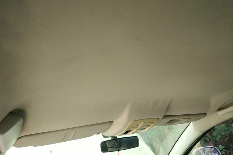 Used Dongfeng Aeolus S30 2011 1.6L Automatic Zunya Model Headliner