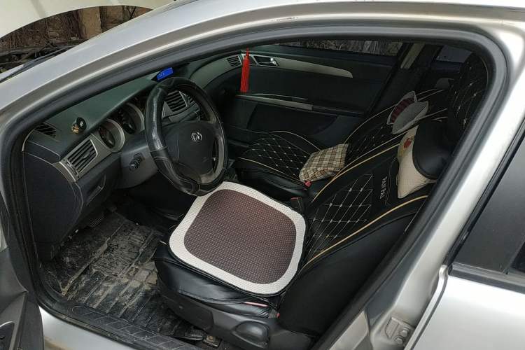Used Dongfeng Aeolus S30 2011 1.6L Automatic Zunya Model Left Front Seat