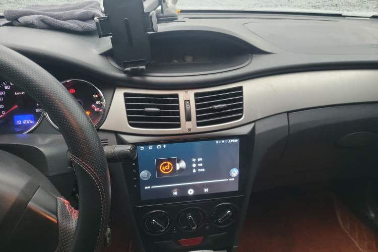 Used Dongfeng Aeolus S30 2012 1.6L Manual Zunya Model Audio And AC Panel