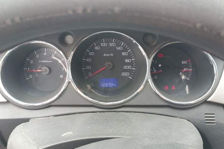 Used Dongfeng Aeolus S30 2012 1.6L Manual Zunya Model Instrument Cluster