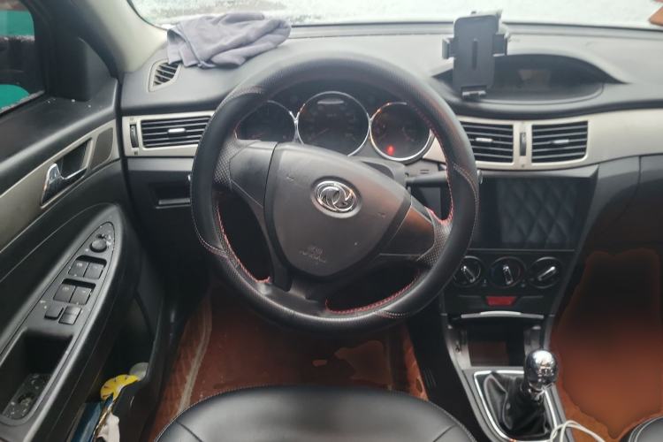 Used Dongfeng Aeolus S30 2012 1.6L Manual Zunya Model Steering Wheel