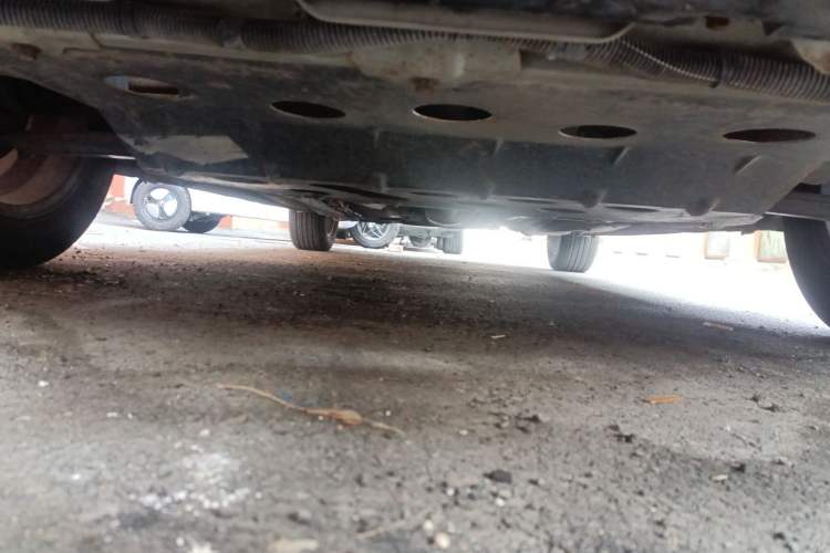Used Dongfeng Aeolus S30 2012 1.6L Manual Zunya Model Chassis Front