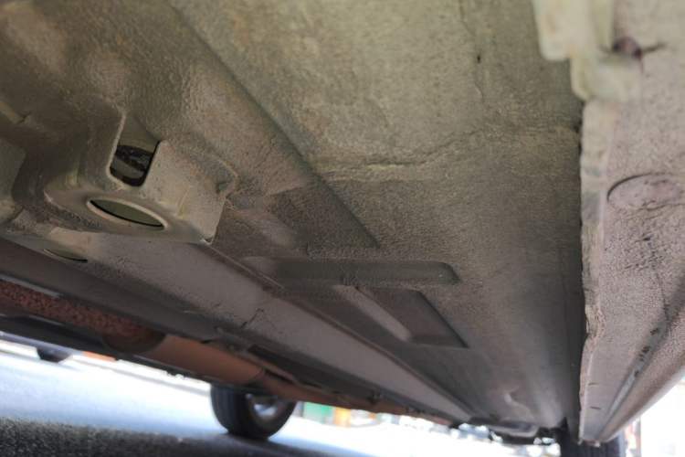 Used Dongfeng Aeolus S30 2012 1.6L Automatic Zunya Model Chassis Front Left