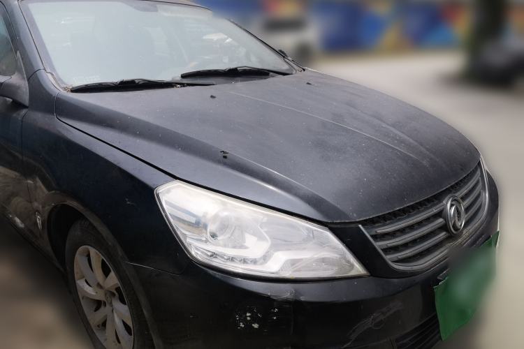 Used Dongfeng Aeolus S30 2013 1.6L Manual Entry-Level Model Front Right 45 Deg