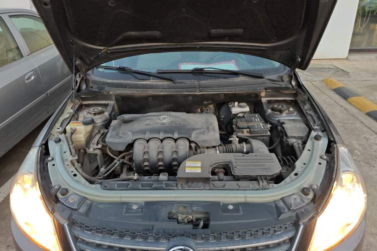 Used Dongfeng Aeolus S30 2013 1.5L Manual Zunya Model Engine Bay
