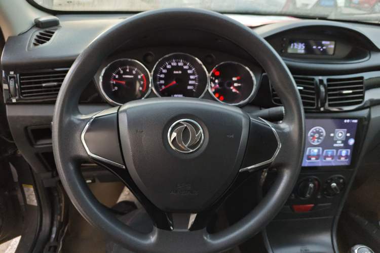 Used Dongfeng Aeolus S30 2013 1.5L Manual Zunya Model Steering Wheel
