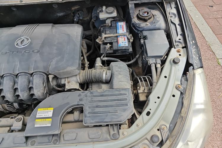 Used Dongfeng Aeolus S30 2013 1.5L Manual Zunya Model Engine Bay Left
