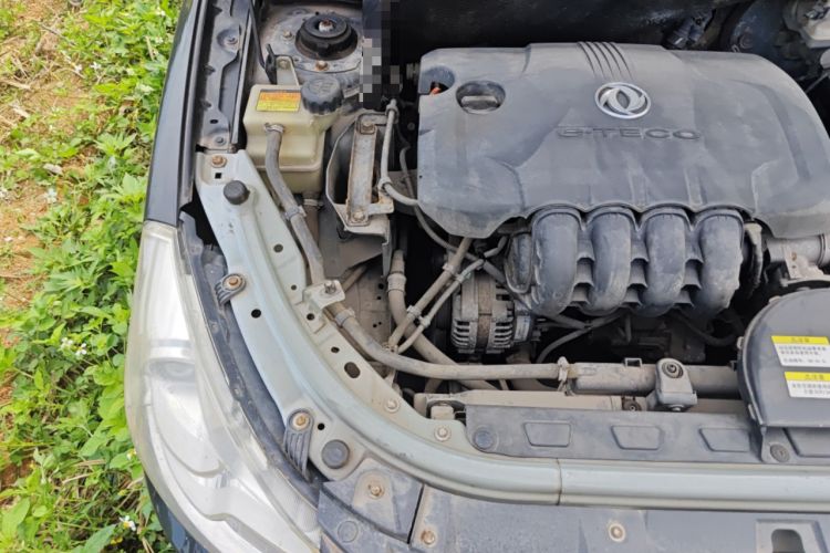 Used Dongfeng Aeolus S30 2013 1.5L Manual Zunya Model Engine Bay Right