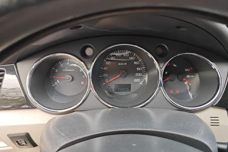 Used Dongfeng Aeolus S30 2013 1.5L Manual Zunya Model Instrument Cluster