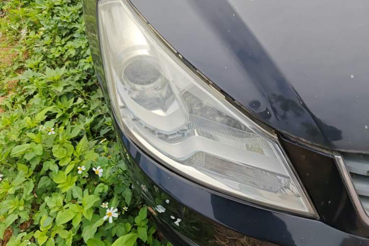 Used Dongfeng Aeolus S30 2013 1.5L Manual Zunya Model Right Front Headlight