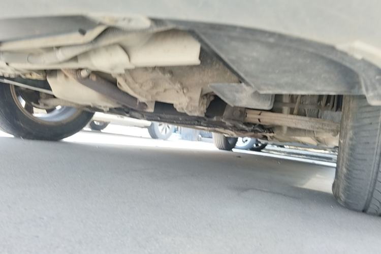 Used Dongfeng Aeolus S30 2013 1.6L Manual Entry-Level Model Chassis Front Left