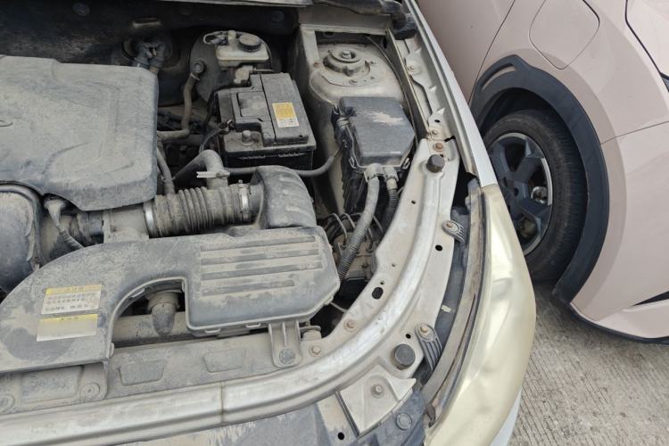 Used Dongfeng Aeolus S30 2013 1.5L Automatic Zunya Model Engine Bay Left