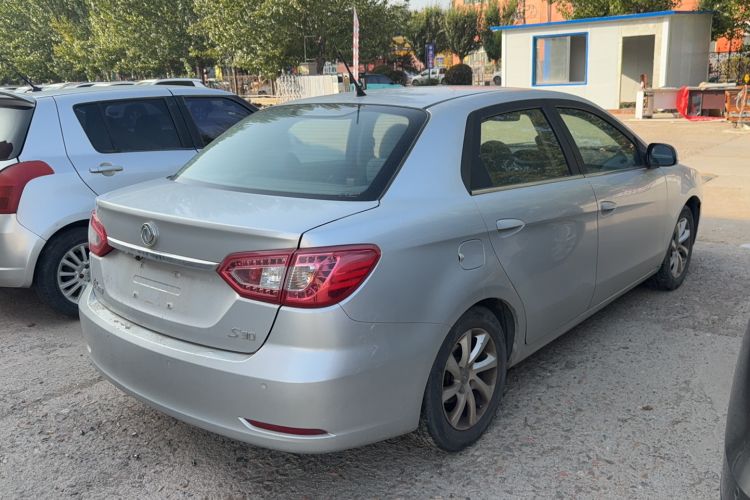 Used Dongfeng Aeolus S30 2013 1.6L Manual Dual-Fuel CNG Model Exterior 3