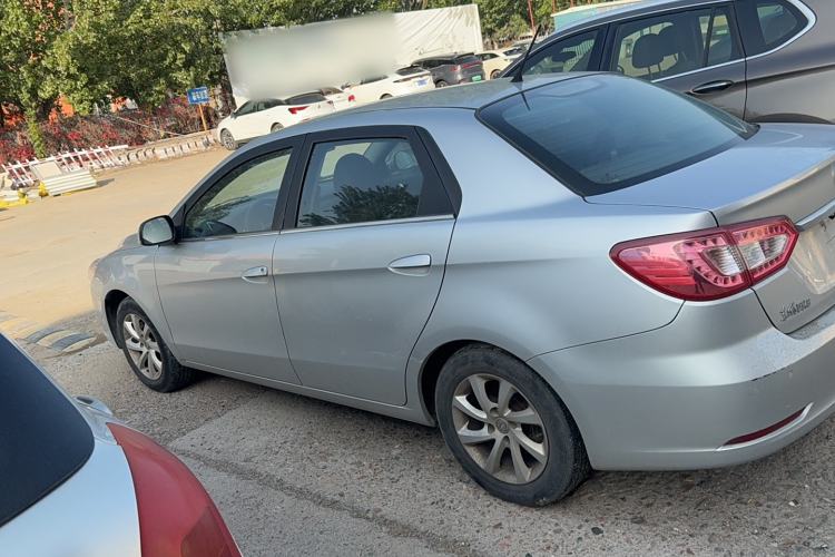 Used Dongfeng Aeolus S30 2013 1.6L Manual Dual-Fuel CNG Model Exterior 5