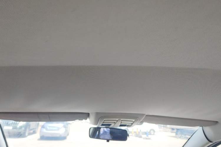 Used Dongfeng Aeolus S30 2013 1.6L Manual Entry-Level Model Headliner