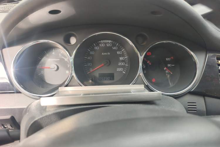 Used Dongfeng Aeolus S30 2013 1.6L Manual Dual-Fuel CNG Model Instrument Cluster