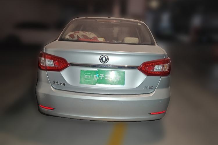 Used Dongfeng Aeolus S30 2013 1.6L Manual Dual-Fuel CNG Model Rear