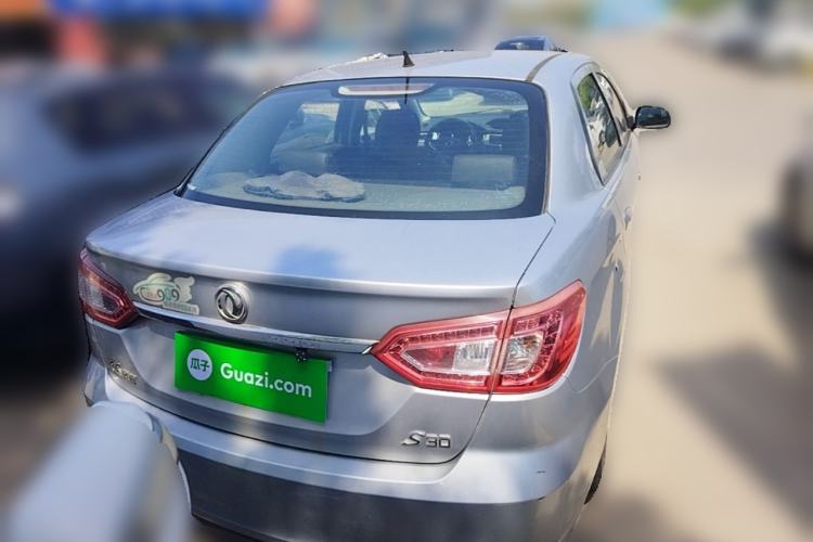 Used Dongfeng Aeolus S30 2013 1.6L Manual Entry-Level Model Rear