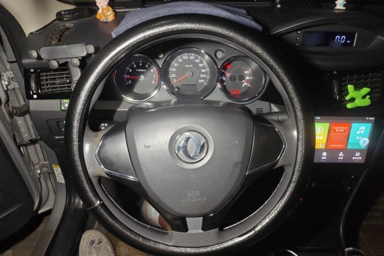 Used Dongfeng Aeolus S30 2013 1.6L Manual Dual-Fuel CNG Model Steering Wheel