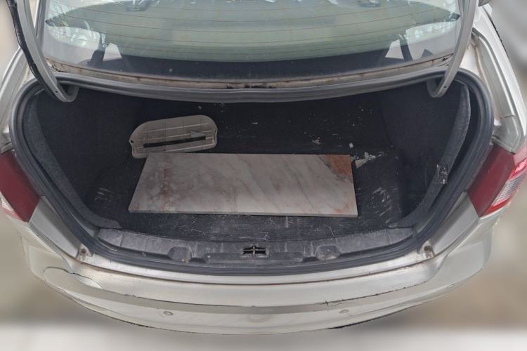 Used Dongfeng Aeolus S30 2013 1.5L Automatic Zunya Model Trunk