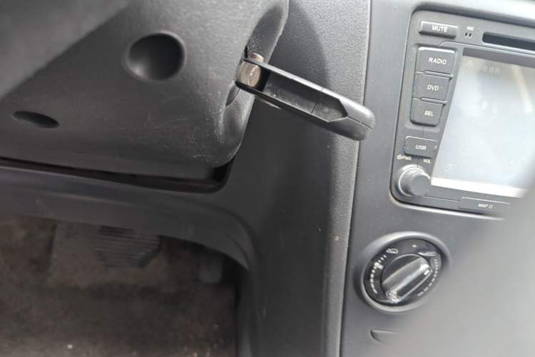Used Dongfeng Aeolus S30 2013 1.5L Automatic Zunya Model Vehicle Key