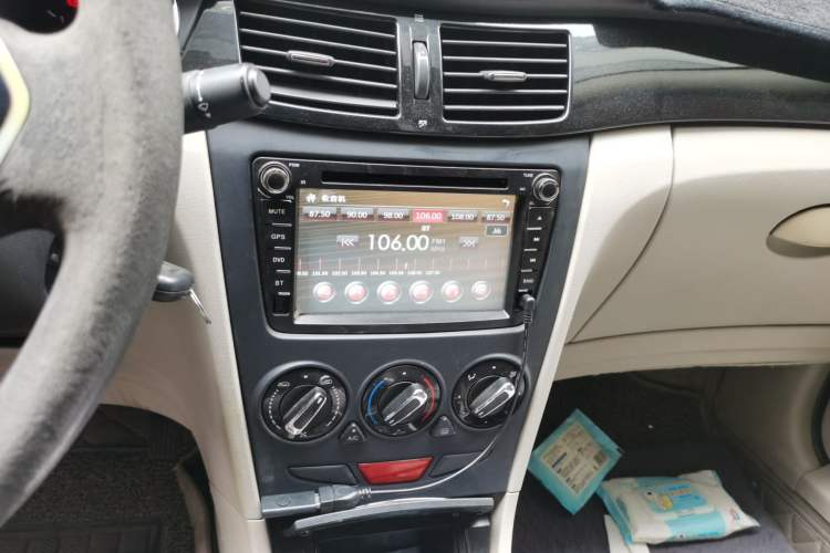 Used Dongfeng Aeolus S30 2013 1.5L Automatic Zunya Model Audio And AC Panel