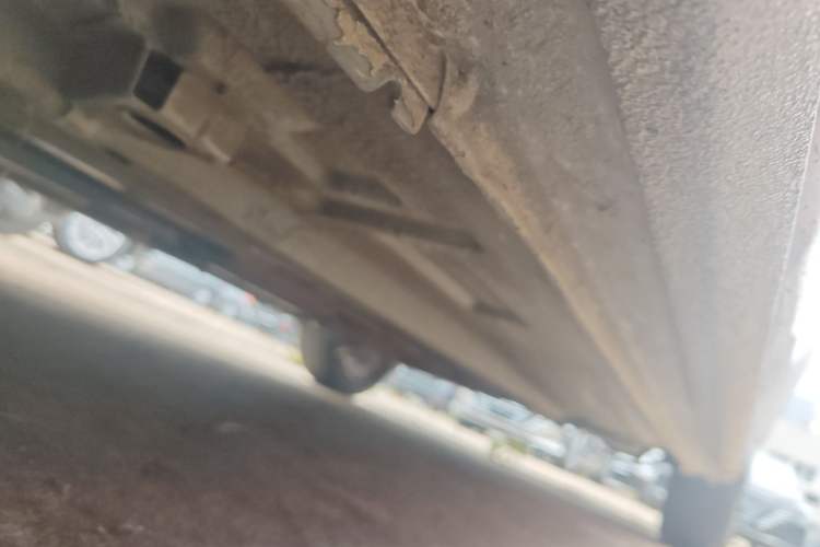 Used Dongfeng Aeolus S30 2013 1.6L Manual Zunya Model Chassis Front Left