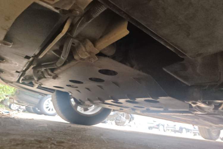 Used Dongfeng Aeolus S30 2013 1.6L Manual Zunya Model Chassis Front