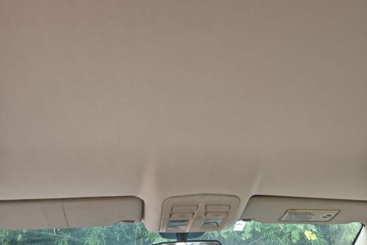 Used Dongfeng Aeolus S30 2013 1.6L Manual Zunya Model Headliner