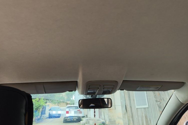 Used Dongfeng Aeolus S30 2013 1.5L Manual Entry-Level Model Headliner