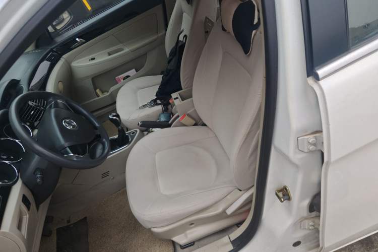Used Dongfeng Aeolus S30 2013 1.6L Manual Zunya Model Left Front Seat