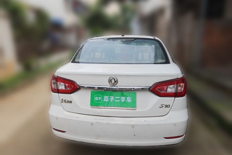 Used Dongfeng Aeolus S30 2013 1.5L Manual Entry-Level Model Rear