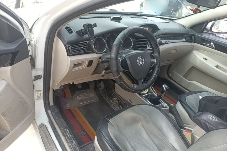 Used Dongfeng Aeolus S30 2013 1.6L Manual Zunya Model Steering Wheel