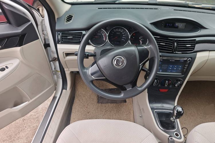 Used Dongfeng Aeolus S30 2013 1.6L Manual Zunya Model Steering Wheel