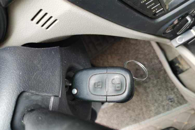 Used Dongfeng Aeolus S30 2013 1.5L Automatic Zunya Model Vehicle Key
