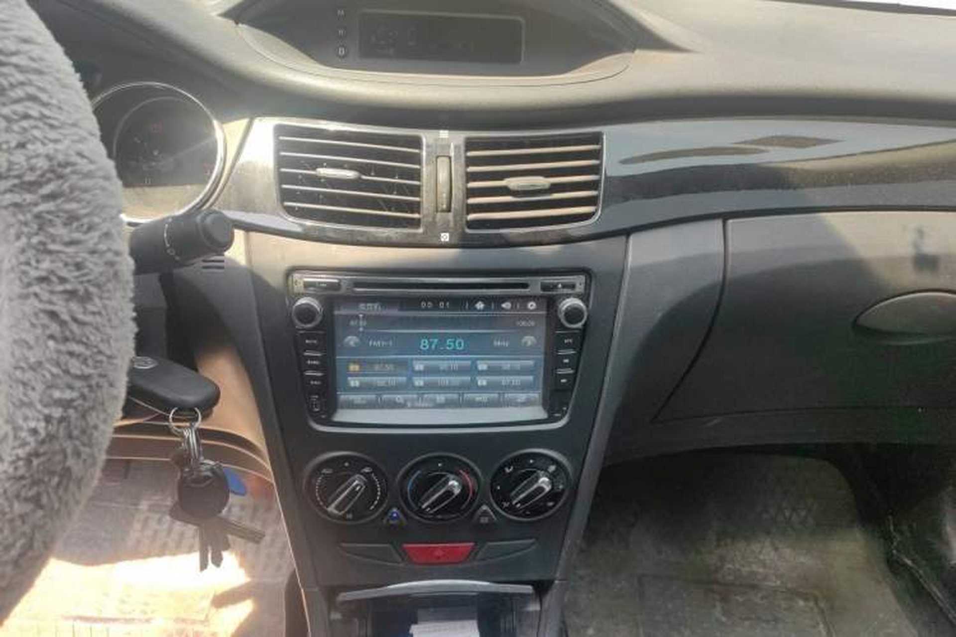 Used Dongfeng Aeolus S30 2014 1.6L Manual Zunya CNG Model Audio And AC Panel