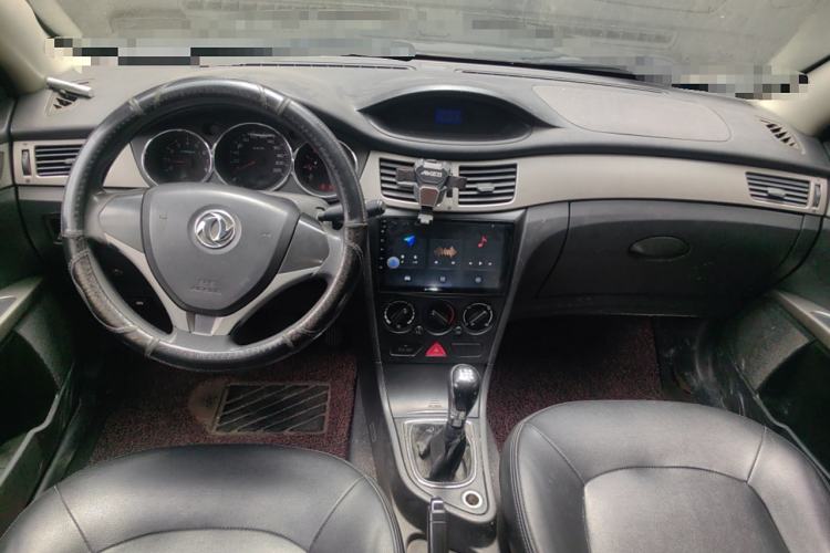 Used Dongfeng Aeolus S30 2014 1.5L Manual Gratitude Edition Center Console