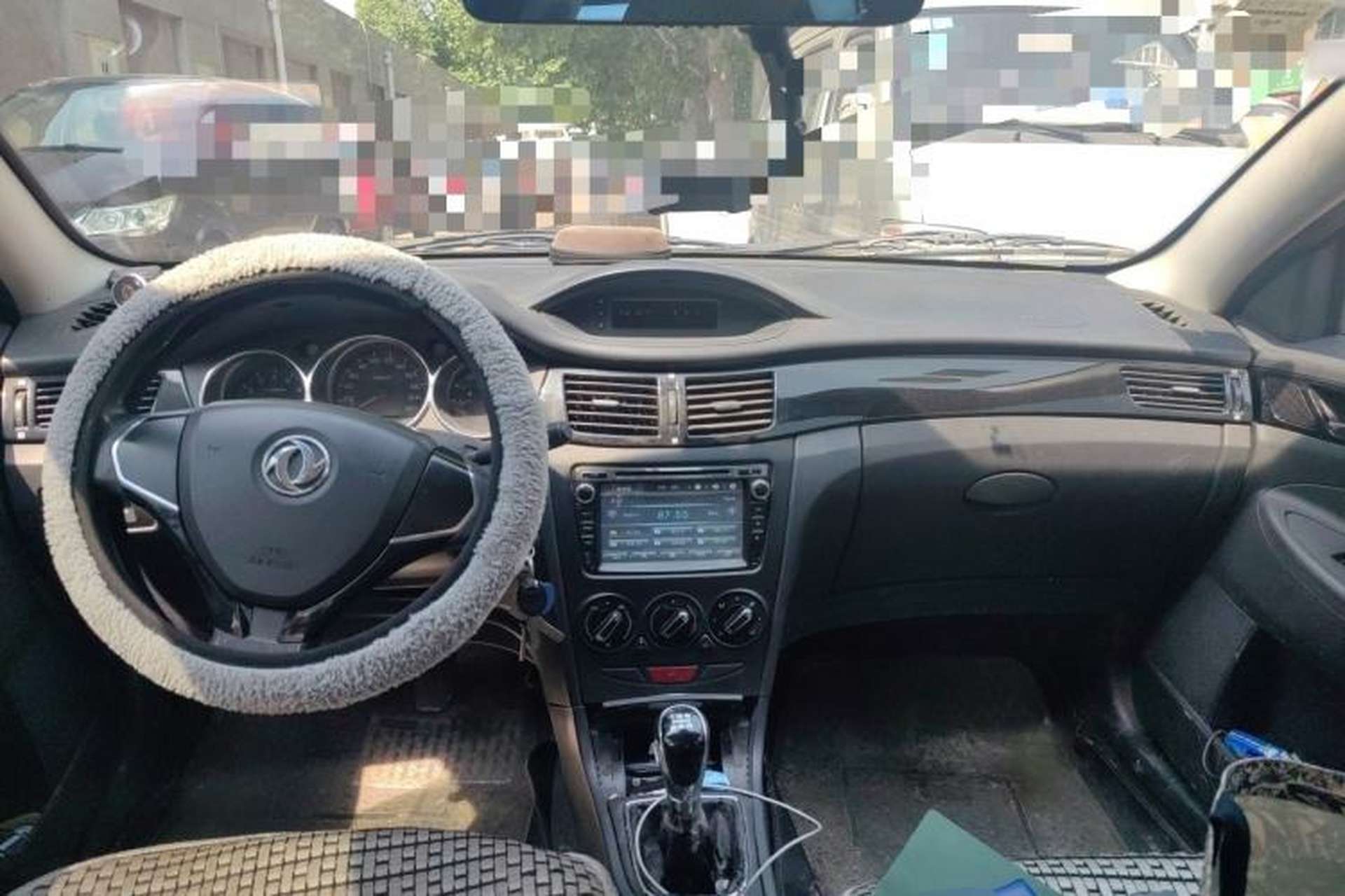 Used Dongfeng Aeolus S30 2014 1.6L Manual Zunya CNG Model Center Console