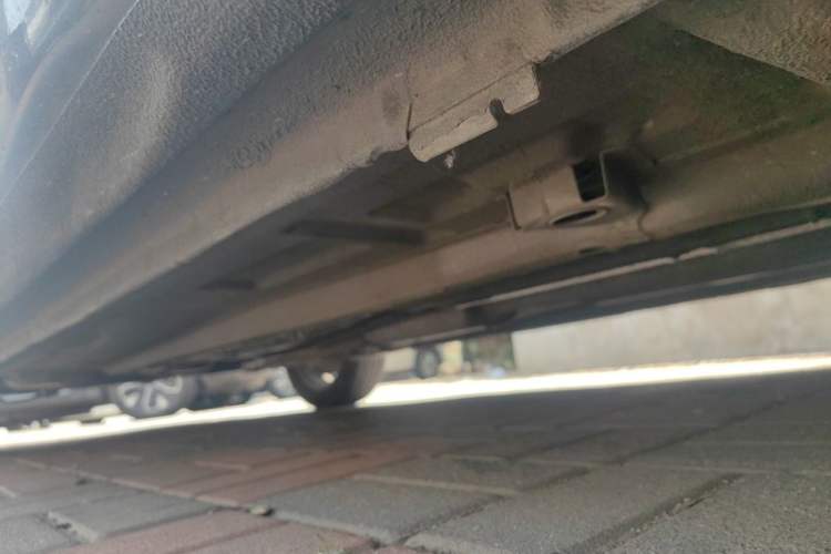Used Dongfeng Aeolus S30 2014 1.6L Manual Zunya CNG Model Chassis Front Right