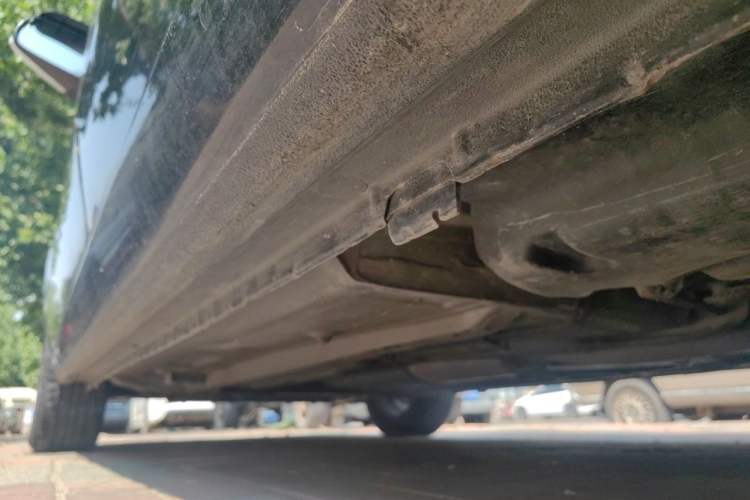 Used Dongfeng Aeolus S30 2014 1.6L Manual Zunya CNG Model Chassis Rear Left