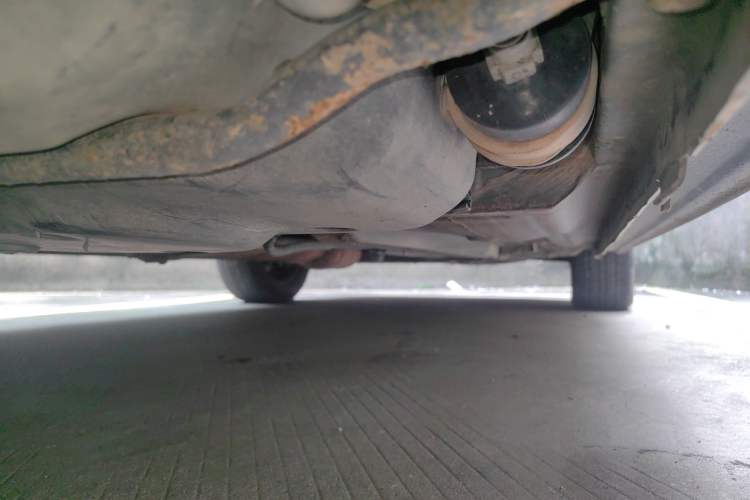 Used Dongfeng Aeolus S30 2014 1.5L Manual Gratitude Edition Chassis Rear Right