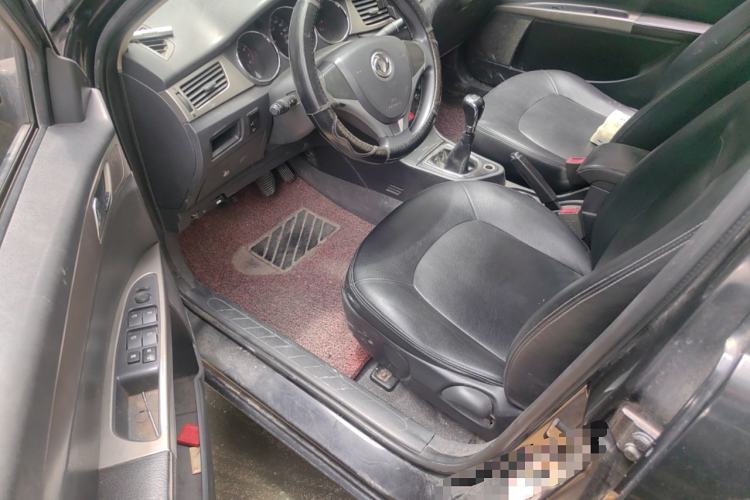 Used Dongfeng Aeolus S30 2014 1.5L Manual Gratitude Edition Driver Seat