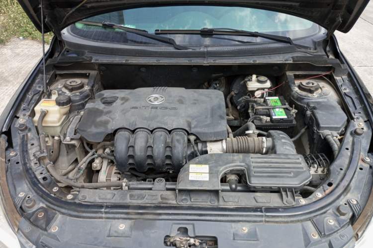 Used Dongfeng Aeolus S30 2014 1.5L Automatic Value Edition Engine Bay