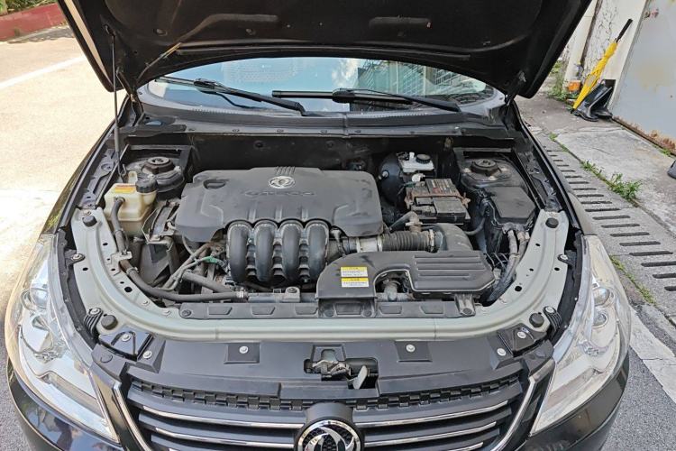 Used Dongfeng Aeolus S30 2014 1.5L Automatic ZunYa Model Engine Bay
