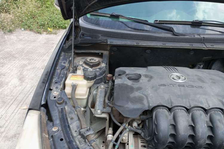 Used Dongfeng Aeolus S30 2014 1.5L Automatic Value Edition Engine Bay Right