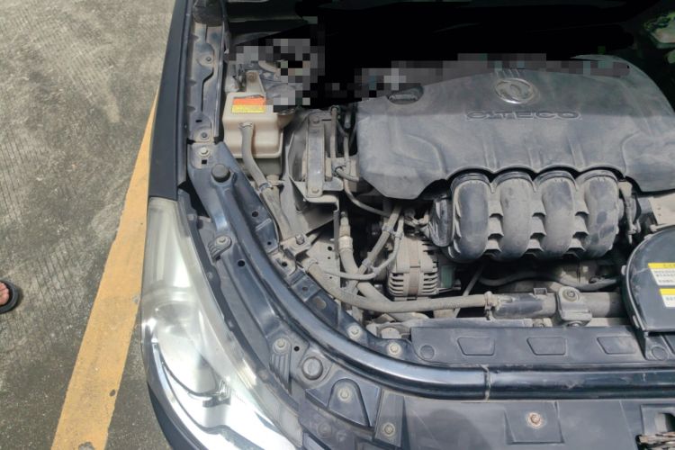 Used Dongfeng Aeolus S30 2014 1.5L Manual Gratitude Edition Engine Bay Right