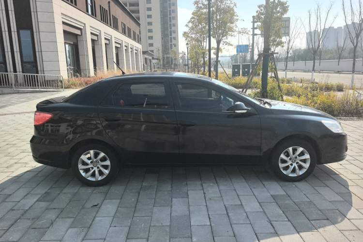 Used Dongfeng Aeolus S30 2014 1.5L Manual Gratitude Edition Exterior 2