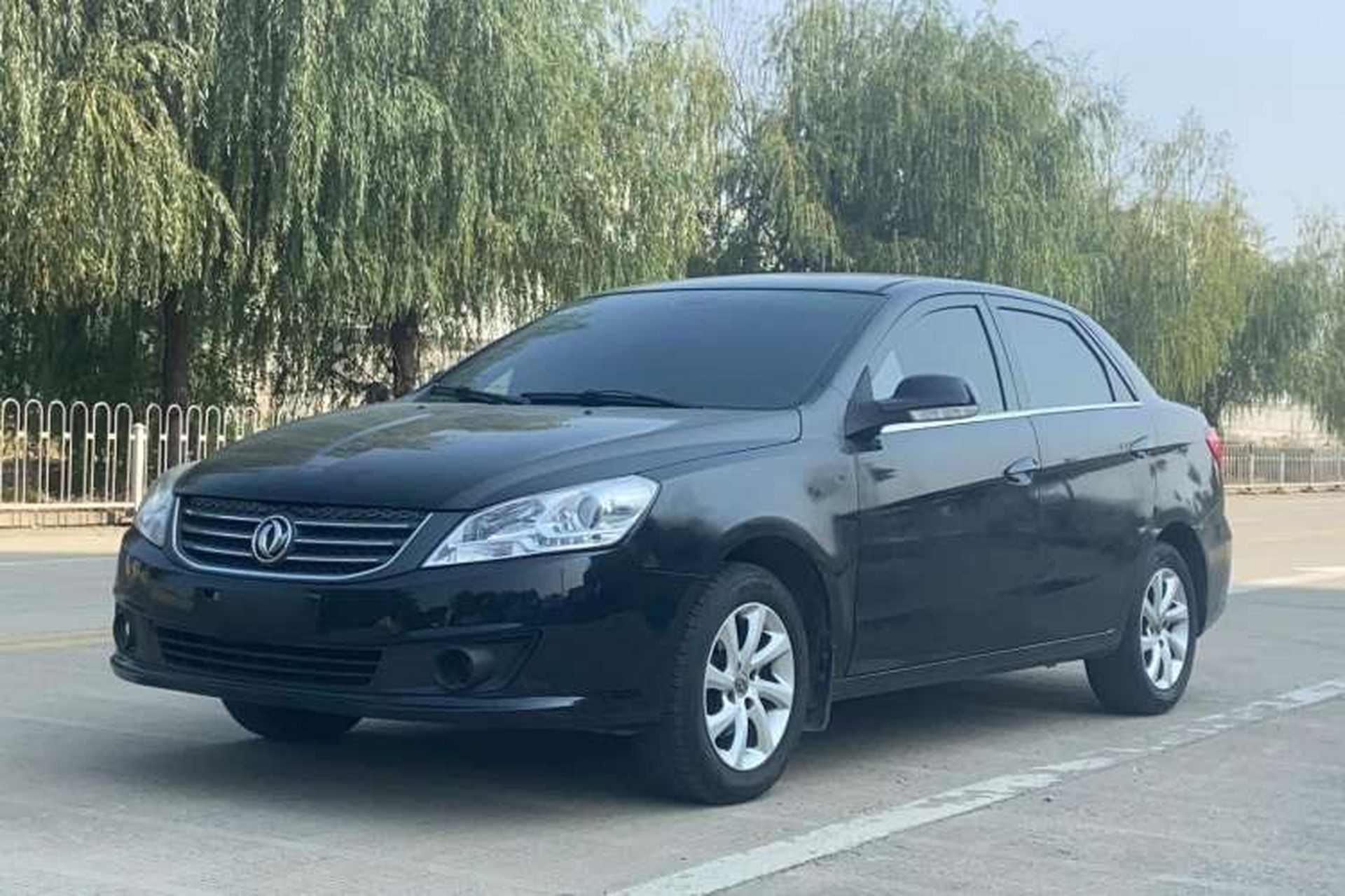 Used Dongfeng Aeolus S30 2014 1.5L Manual Gratitude Edition Front Left 45 Deg