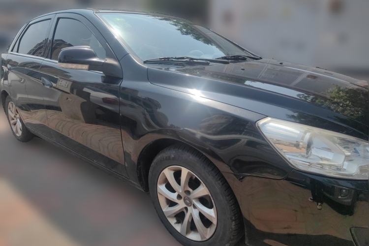 Used Dongfeng Aeolus S30 2014 1.6L Manual Zunya CNG Model Front Right 45 Deg