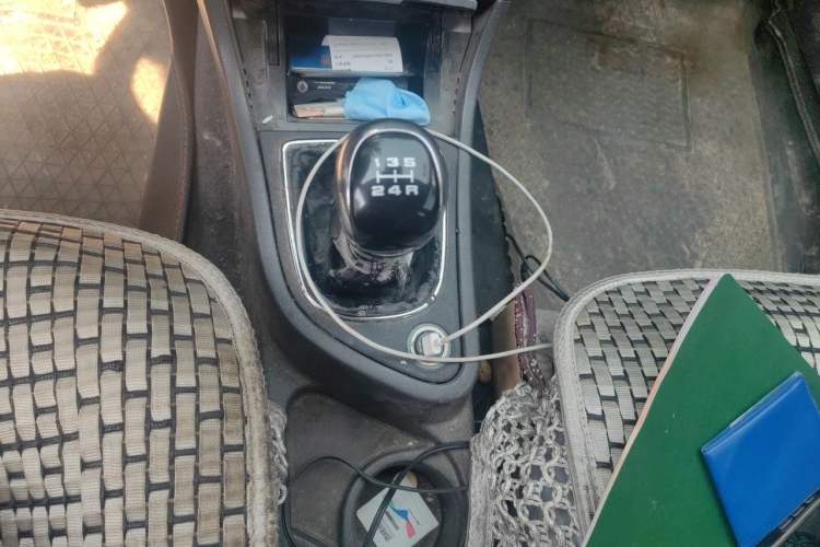 Used Dongfeng Aeolus S30 2014 1.6L Manual Zunya CNG Model Gear Lever